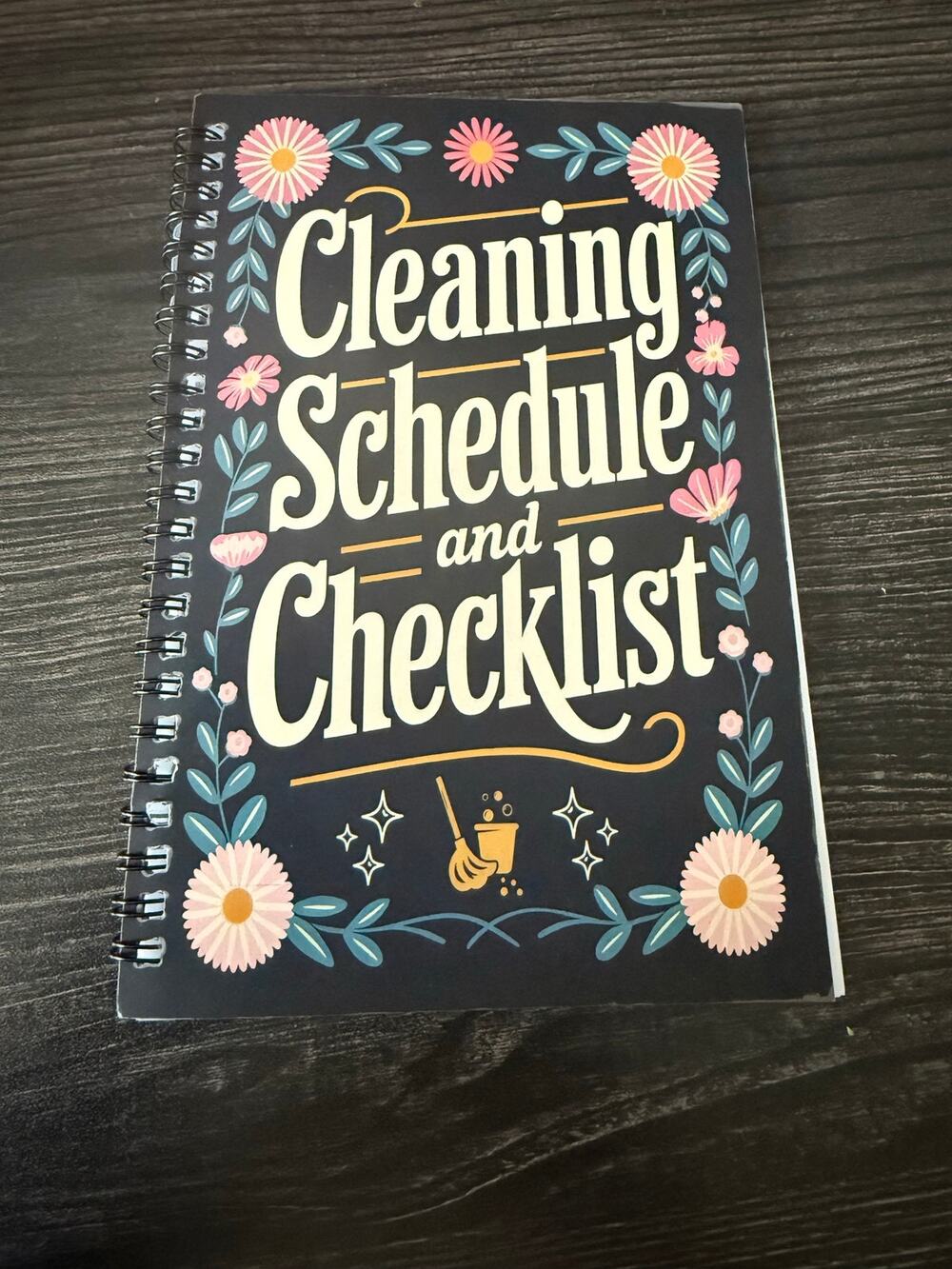 NWOT Cleaning Schedule & Checklist Book
